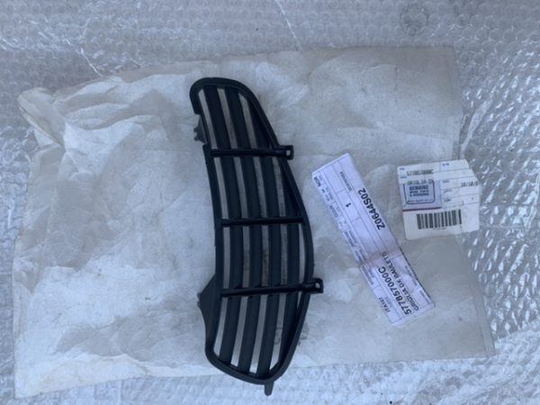 Griglia Destra Bauletto Piaggio Vespa GTS anno 2003 - 2012 , NUOVO