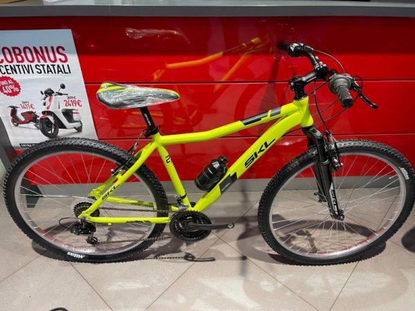 Bicicletta Mtb 27,5 “SKL ”Alluminio Telaio Misura 46 Gialla-Nero