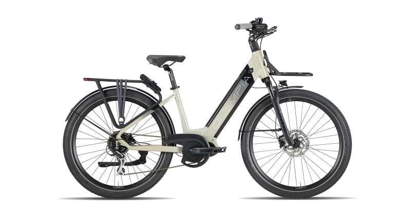 Bicicletta E-Bike Olympia "New Magnum 700 Modello 2025 Motore Oli 68 Nm Batteria LG 720Wh “Alluminio Donna Colore 26 Crema-Nera Opaca