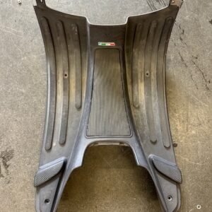 Scudo Interno Bauletto Anteriore Piaggio Vespa Lx 50-125 colore pigmentato    , USATO