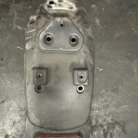 COPERTURA CENTRALE PORTATARGA PIAGGIO ULTIMO MODELLO BEVERLY 300-400 (2021) HPE CODICE 1B007106, USATO